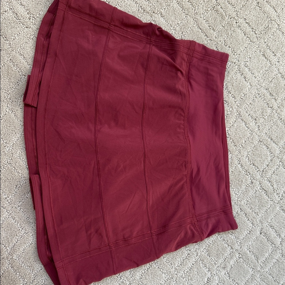 Lululemon Mid-Rise Pace Rival Skirt